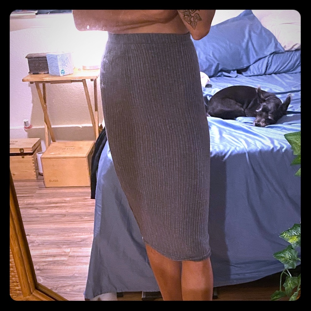 High waisted skirt